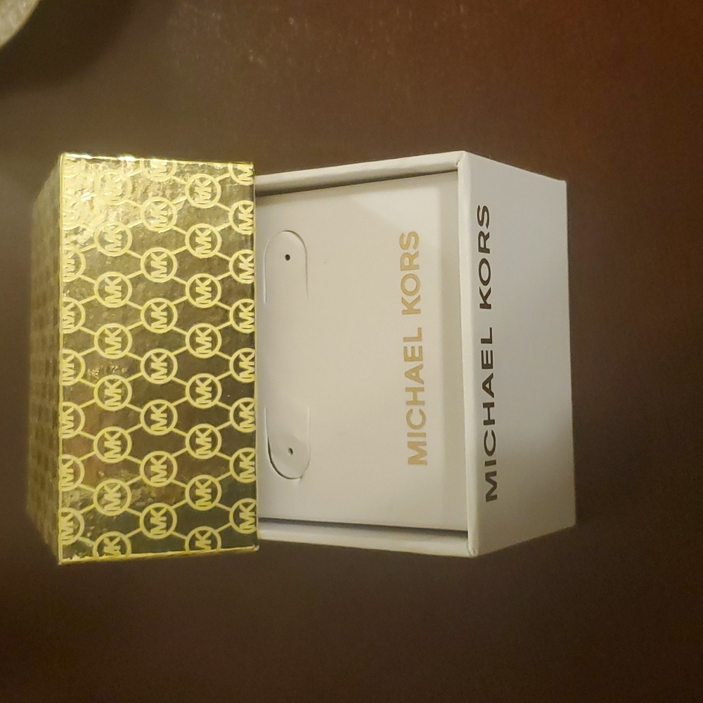 Michael kors EMPTY earring box